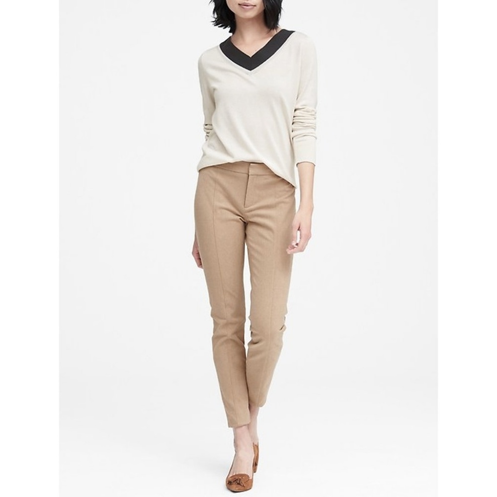 $ Banana Republic Dark Tan Stretch Capris Size 14